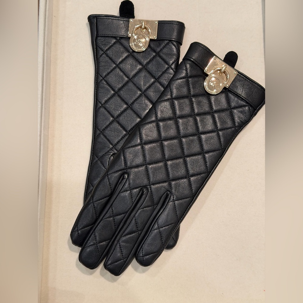 Michaels Quilted Black Leather Gloves with Gold Lock